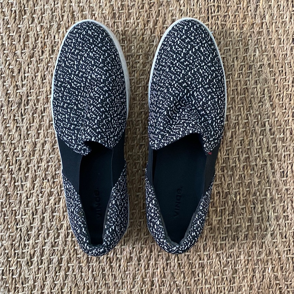 Vince Warren platform black & white slip on sneakers